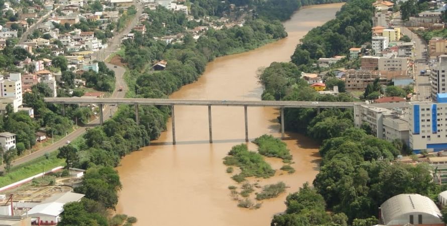 Antigo pleito da Facisc, PL que flexibiliza uso das áreas de proteção permanente no meio urbano é aprovado na Câmara